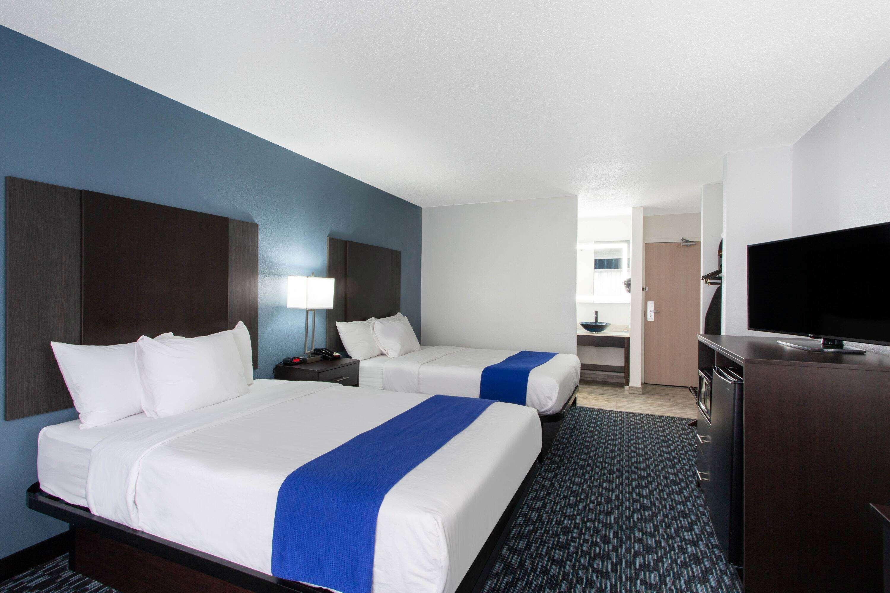 Baymont By Wyndham Charlotte University Ngoại thất bức ảnh