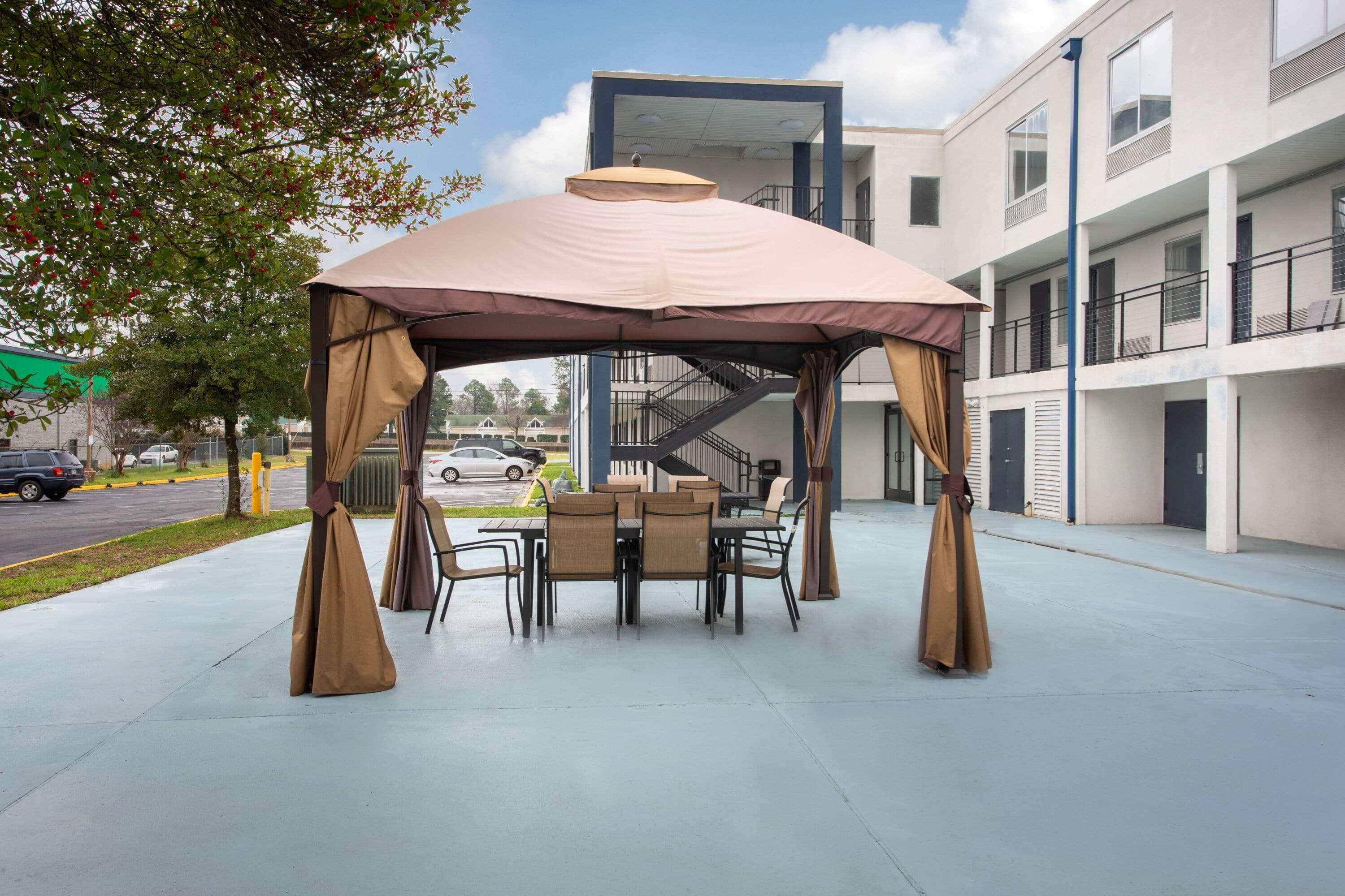 Baymont By Wyndham Charlotte University Ngoại thất bức ảnh