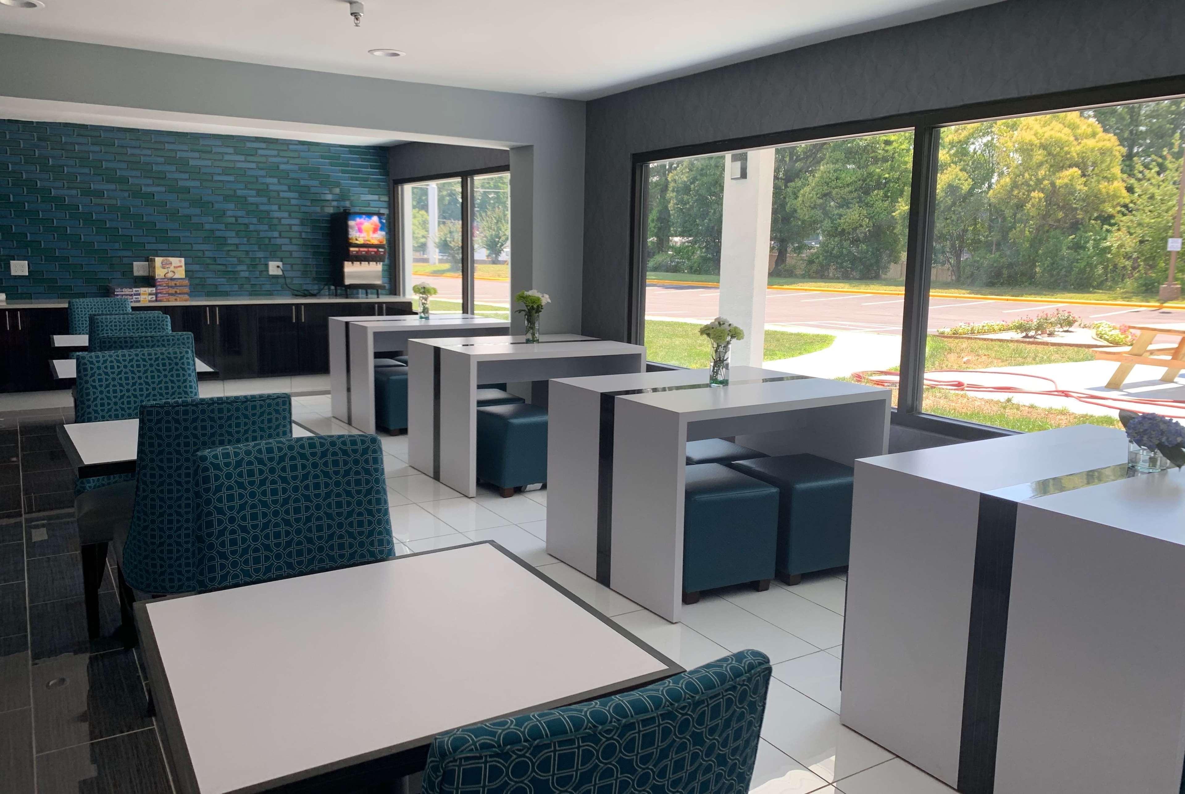 Baymont By Wyndham Charlotte University Ngoại thất bức ảnh